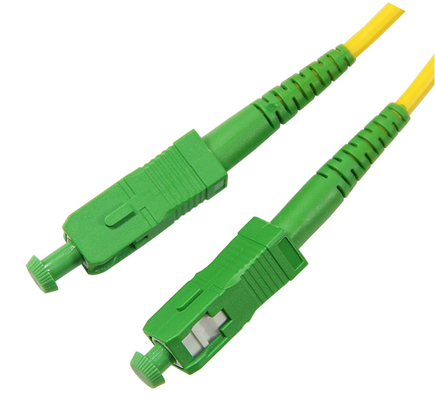 Telekommunikationstechnisches Glasfaserpatchkabel mit PVC/LSZH-Jackett mit 3,0 mm Durchmesser und geringem Einfügungsverlust