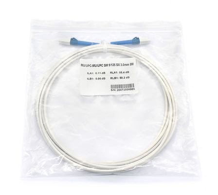 angepasste Farbfaserkabel-Patchcord mit Multimode-Modus-Typ und weißem Kabel