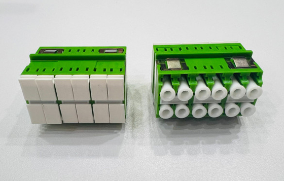 12 Anschlüsse Hochdichte LC-Adapter Einzelmodus und Multimodus für das Netzwerk
