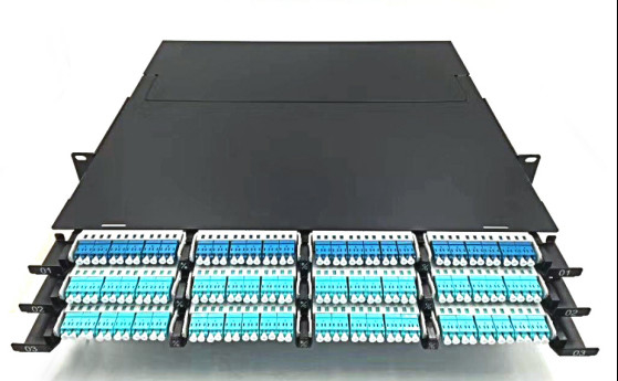 200 mm Tiefe Hochdichte MPO Patch Panel anpassbare Option