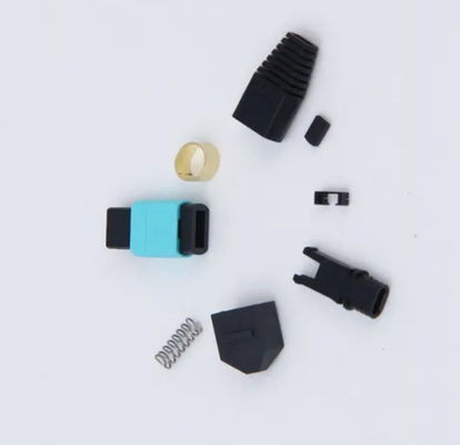 Optische Faser FTTH Patch Cord Trunk Kabel PVC Material Panel MPO Faser Kabel