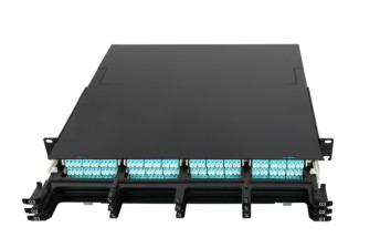 Gleitendes Design MTP/MPO-Kassetten-Management-Panel für Kabeldurchmesser 0,9 / 2,0 / 3,0 mm -40 °C bis 80 °C Temperaturbereich