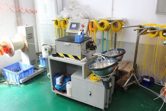 SC/APC-SC/APC Simplex-Patchkabel mit geringem Einfügedämpfung, hohem Rückflussdämpfung und kundenspezifischer Länge