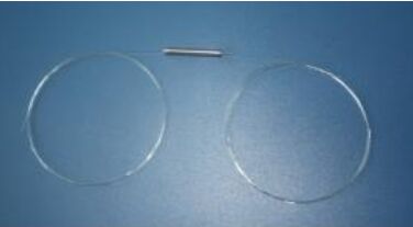 Polarisationsunempfindlicher einstufiger Mini-Isolator