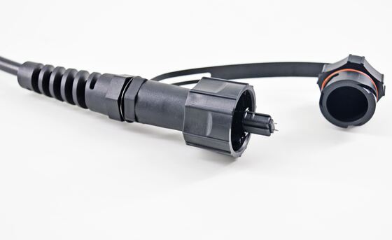 Wasserdichtes ODVA MPO MTP Stecker-Buchse auf LC SC FC ST SM MM OM3 OM4 OM5 Glasfaser-Breakout-Kabel / Glasfaser-Patchkabel / Glasfaser-Trunk-Kabel / Glasfaser-Fanout-Kabel