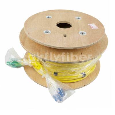 48-Kern-Hochdichte-Glasfaserkabel mit LSZH-Schicht-Multi-Fiber-Kabel-Anlagen