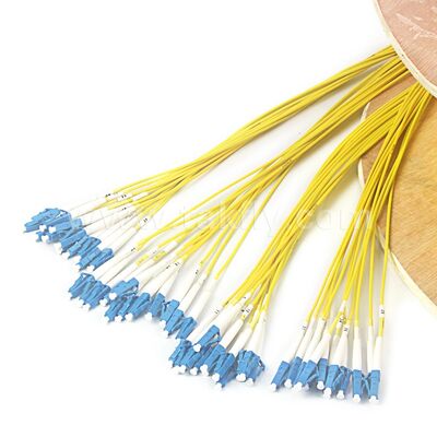 Vorbeigeschaltetes Patchcord 48Cores LC-LC Glasfaserkabel für Telekommunikationsdatenzentren