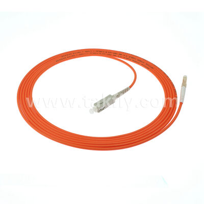 LC-SC Patch Cord Einzelmodus/Multimodus, Simplex und Duplex (1 Kern 2 Kern) Glasfaser Jumperkabel