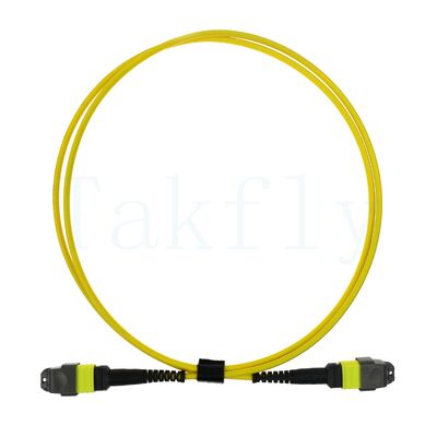 12F MTP(M) – MTP(F) APC-Patchkabel, SM G657A1, 1 m, 3,0 mm, LSZH-Gelb, biegeunempfindliche Manschette, geringer Verlust