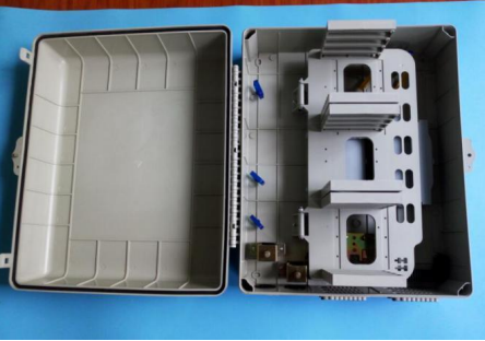 FTKS-1805-96A 96 Ports Glasfaser-Abschlussbox für den Aufbau von FTTx-Kommunikationsnetzwerken aus China