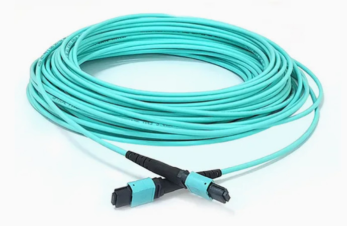 8/12/24core 2m-50m Hochdichte PVC/LSZH UL Zertifizierung Weiblich/Männlich MPO-MPO Sm Om3 Om4 Om5 Stammkabel Patch Cord Fiber Optic Jumper