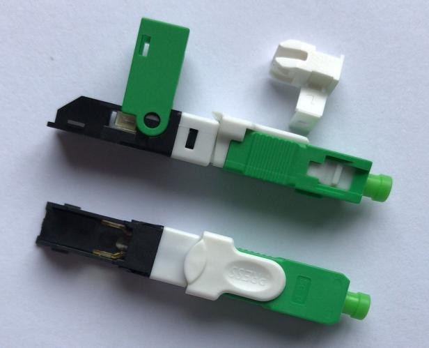 OptiSpeed Ultra-Low-Loss SC/APC Schnellanschluss UPC Polieren Kostenlose Probe enthalten