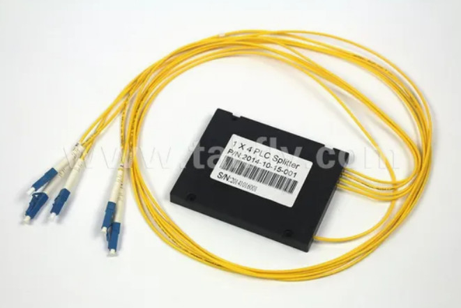 Kompakter Gpon Epon 1X4 SC APC ABS FTTX Glasfaser-PLC-Splitter mit Temperatur Toleranz von -40 bis 85 °C