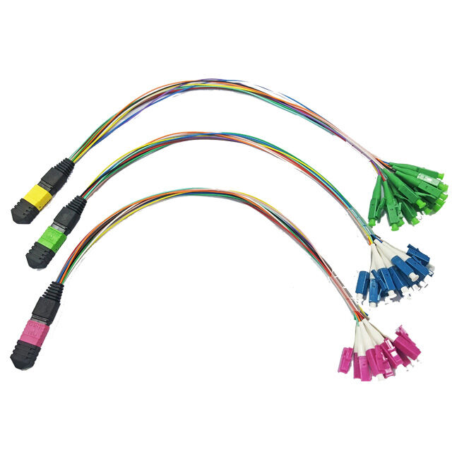 0.9mm 2.0mm 3.0mm MPO MTP Männlich weiblich zu LC SC FC ST SM MM OM3 OM4 OM5 Glasfaserausfallkabel Glasfaserausfallkabel